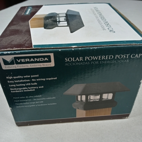 Solar Powered LED 4" x 4" BLACK Post Cap Light (Ac - Picture 6 of 7